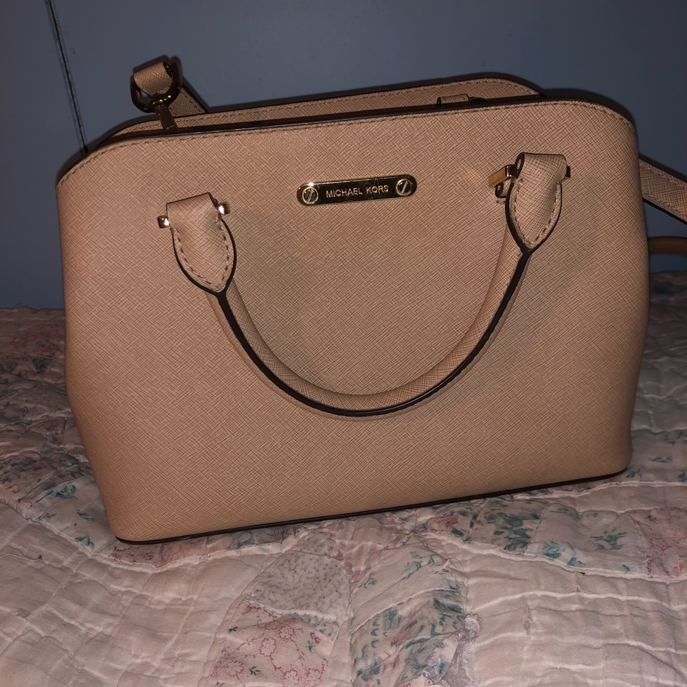 Micheal kors bag!